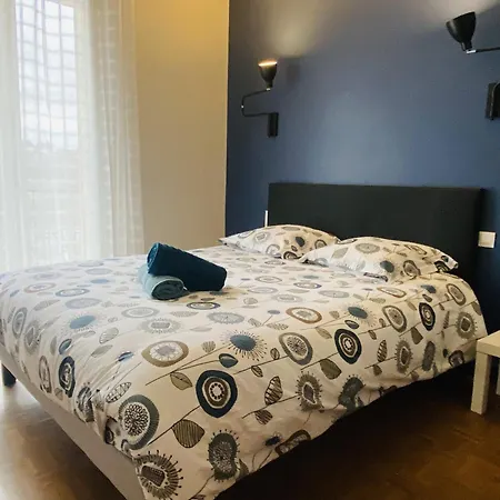 Le Sens Unique Apartment *